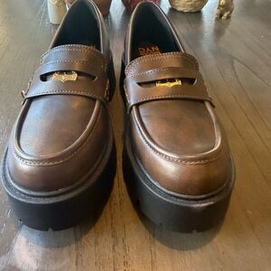 Madden NYC Brown Platform Loafers Lug Sole Chunky Preppy Size 10